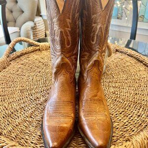 Charlie 1 Horse Boots By Lucchese Tan Mad Dog